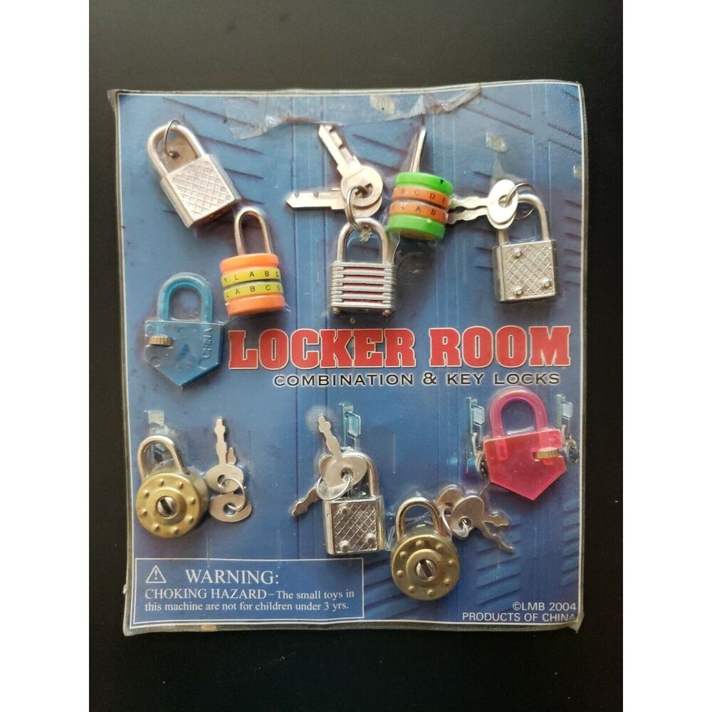 Vintage Locker Room Gumball Vending Machine‎ Charms Header Display Card #390